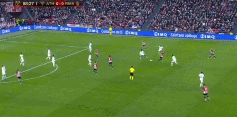 康宁汉姆半场15分7助攻，斯图尔特变身进攻端奇兵