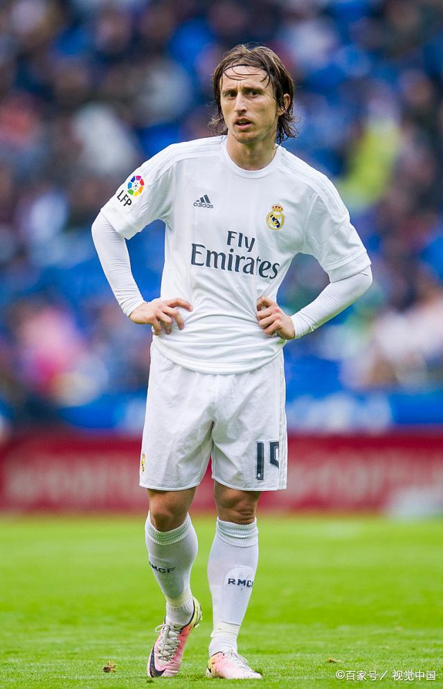 梅西是否比你更强？C罗：我不同意，我不想谦虚